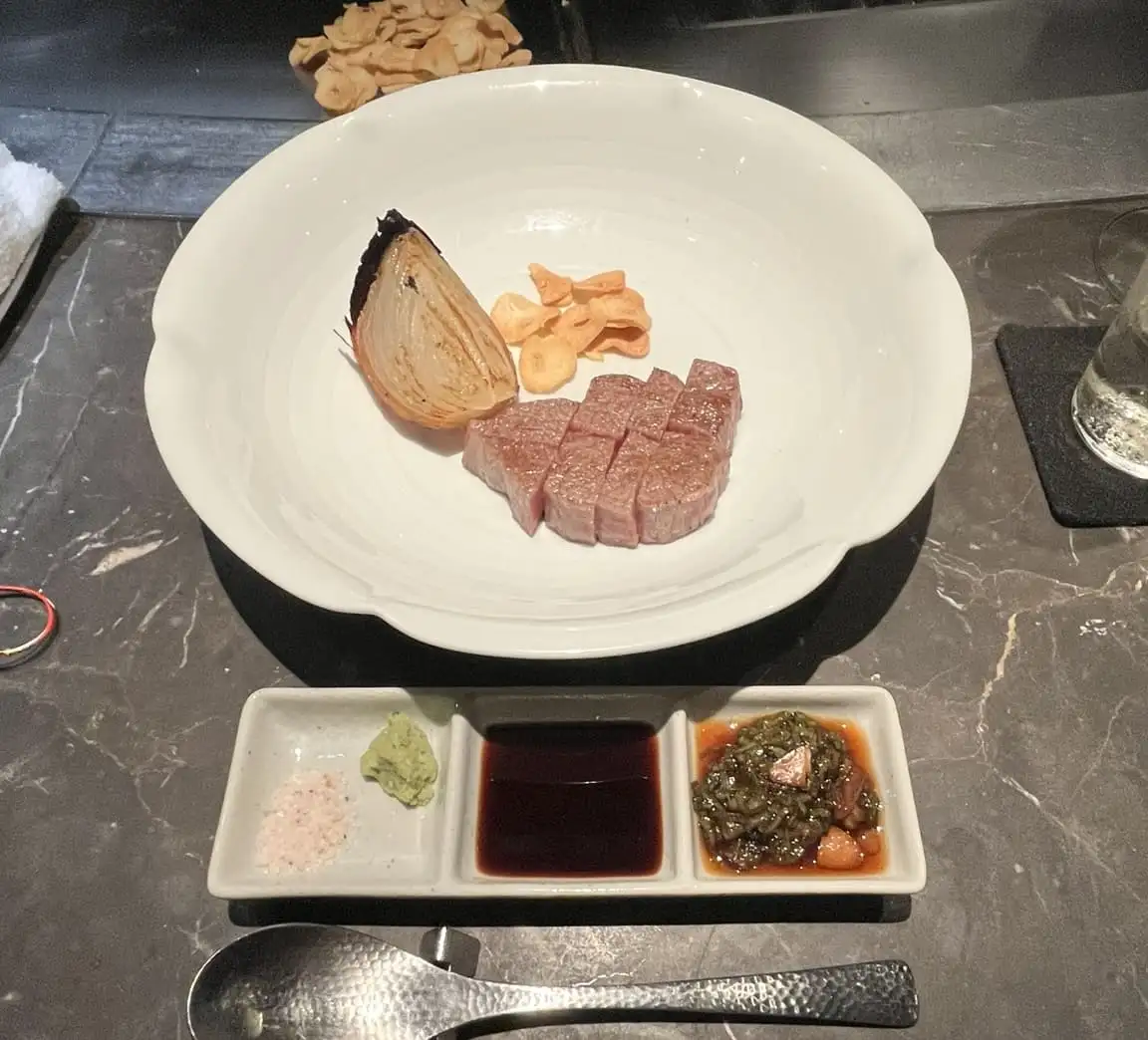 atelier morimoto XEXの鉄板焼き和牛